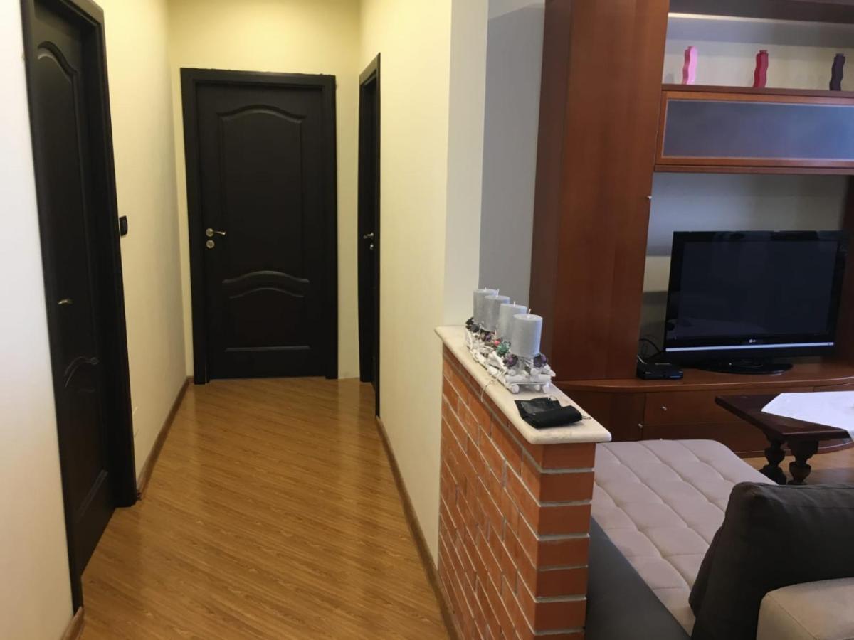 Apartament Valeria Daire Arad Dış mekan fotoğraf